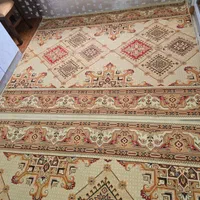 ۵ تخته فرشینه ۴ عدد کرم و قهوه ای .۱ عدد سورمه ای|فرش|رشت, نامجو|دیوار