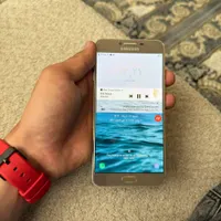 سامسونگ Galaxy C7 با حافظهٔ ۳۲ گیگابایت رم 4