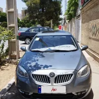 برلیانس H330 اتوماتیک 1500cc، مدل ۱۳۹۶
