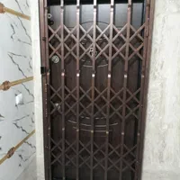 حفاظ درب اکاردئونی و میله ای لولایی کتابی باز شو|مصالح و تجهیزات ساختمان|گرمدره, |دیوار