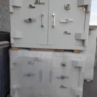 گاوصندوق زیرویترینی گاو صندوق زیر ویترینی کاوه اصل|ابزارآلات|تهران, گلستان (شهرک راه آهن)|دیوار