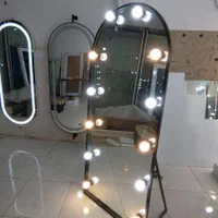 آینه ایینه قدی آرایشگاه صندلی تخت میزناخن کشو کمد