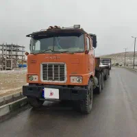 کامیون ماک بی دماغ سر و ته