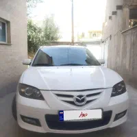 مزدا ۳ سفید