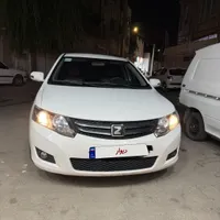 آریو دنده اتوماتیک