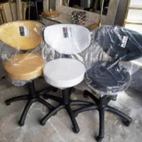 صندلی تابوره، آرایشگاه، ارایشگاهی|آرایشگاه و سالن‌های زیبایی|مشهد, طلاب|دیوار