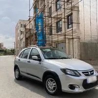 کوییک r