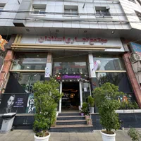دو باب مغازه در پاساژ تجاری استادان با سند تک برگ|فروش مغازه و غرفه|ارومیه, |دیوار