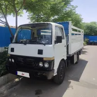 نیسان، مدل ۲۰۱۱