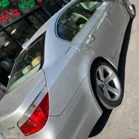 بی‌ام‌و سری 5 سدان 525i، مدل ۲۰۰۵|خودرو سواری و وانت|تهران, دریاچه شهدای خلیج فارس|دیوار