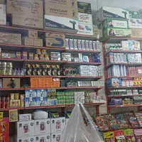 نیروی خانم جهت همکاری در پخش خرازی