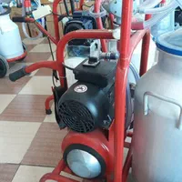 شیردوش دستی و برقی گاوی و گوسفندی|ماشین‌آلات صنعتی|بافت, |دیوار