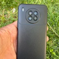 هواوی نوا 8i