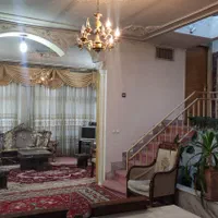 خانه-دربست-حیاط-دار250-متری-نزدیک-پل-خواجو-اصفهان