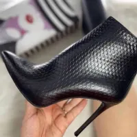 نیم بوت سایز37