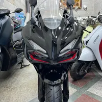 هوندا CBR 250 RR نیوفیس خشک 1402 قاتل ZX25|موتورسیکلت|تهران, منیریه|دیوار