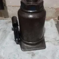 جک روغنی ۴۰ تن جک تویوتایی .رادیات ۲۰۶ فرمان ۲۰۶|قطعات یدکی و لوازم جانبی|بندرعباس, |دیوار