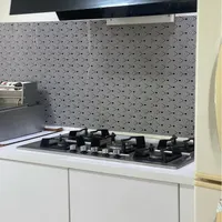 اجاق گاز ، هود ،کابینت کاملا نو سالم و قیمت مناسب