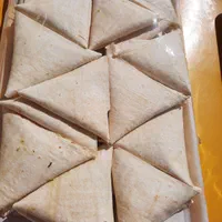 سمبوسه ساده و پیتزایی وکتلت خانگی|خوردنی و آشامیدنی|شیراز, آزادگان|دیوار