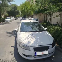 رانا 92  سقف وشاسی سالم