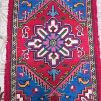 دو عدد رومبلی یا پادری نونو|فرش|بومهن, |دیوار