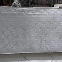 یک عدد تشک تختخواب رویال