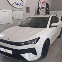کی‌ام‌سی J7، مدل ۱۴۰۳ صفر