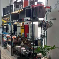 خدمات کامپیوتر ولوازم جانبی کامپیوتر