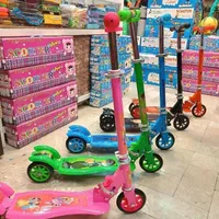 اسکوتر کودک ۳ چرخ ژله ای بدنه فلزی|دوچرخه، اسکیت، اسکوتر|اهواز, فاز ۲ پادادشهر|دیوار