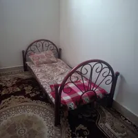 منزل مبله ویلایی همکف با پارک سه ماشین فقط مسافر|اجارهٔ کوتاه‌مدت آپارتمان و سوئیت|شیراز, کوی طلاب|دیوار