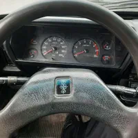 پیکان سواری مدل ۸۳