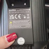 کیت فلاش اتلیه گودکس sk300|دوربین عکاسی و فیلم‌برداری|همدان, |دیوار