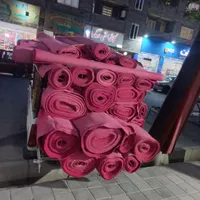 موکت نمایشگاهی طوسی و قرمز|موکت|تهران, بهارستان|دیوار