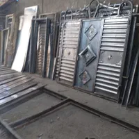 درب حیاطی ساده وشیک درحیاط جدید ماشین رو نفررو|مصالح و تجهیزات ساختمان|مشهد, پنجتن|دیوار