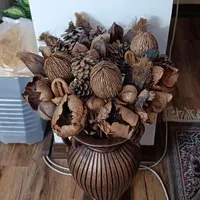گل و گلدان