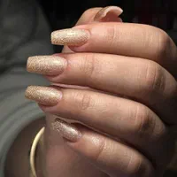 کاشت ناخن تخصصی مرودشت
