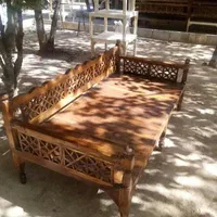 تخت سنتی چوبی|مبلمان خانگی و میز عسلی|قم, بنیاد|دیوار