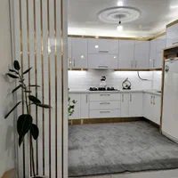 کابینت سفید طلایی جذاب