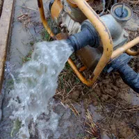 چاهکن چاهکنی حفرحفاری چاه آب نیمه عمیق چاه کن حفار|خدمات پیشه و مهارت|رشت, سلیمانداراب|دیوار