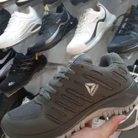 اسپرت مردانه (Reebok) خوش پا|کیف، کفش، کمربند|اصفهان, مصلی|دیوار