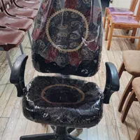 صندلی چرخ مناسب برای میز مدیریت