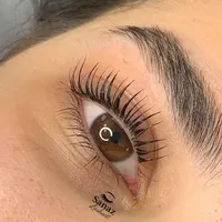 آموزش لیفت و لیمنت مژه و ابرو