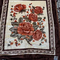 پتو گل برجسته دو طرفه|رختخواب، بالش، پتو|اصفهان, خانه اصفهان|دیوار