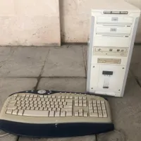 کیس و کیبورد کامپیوتر