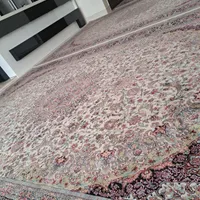 قالی خوشرنگ وزیبا