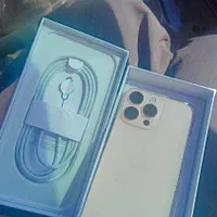 اپل iPhone 16 Pro Max با حافظهٔ ۱ ترابایت