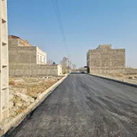 ۲۰۲متر زمین بین فاز۲و۳ شهرک نیروانتظامی اندیشه