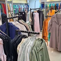 نیروی کار استخدام فروشنده خانم و اقا|استخدام بازاریابی و فروش|اصفهان, جلفا|دیوار