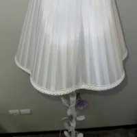 یک عدد لوستر ۳ شاخه و آباژور ایستاده یا چراغ خواب|لوستر و چراغ آویز|تهران, پیروزی|دیوار
