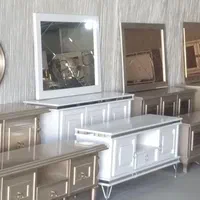 آینه و کنسول نور مخفی|بوفه، ویترین، کنسول|اسلام‌شهر, ده عباس|دیوار